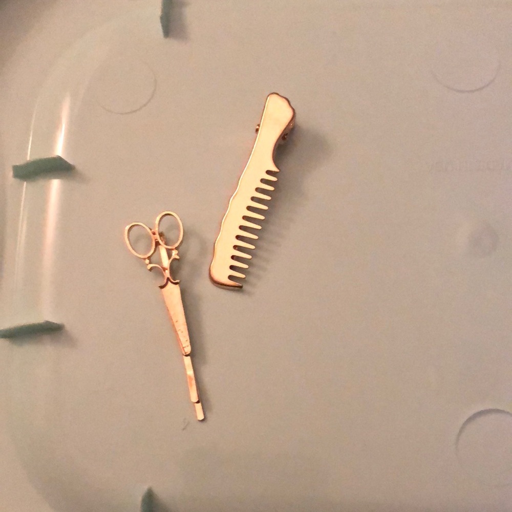 Scissors & Comb Hair Clips Set - Picture 2 of 7